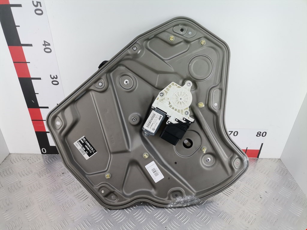 Стеклоподъемник задний левый SKODA Octavia A5 1Z- 2004-2013