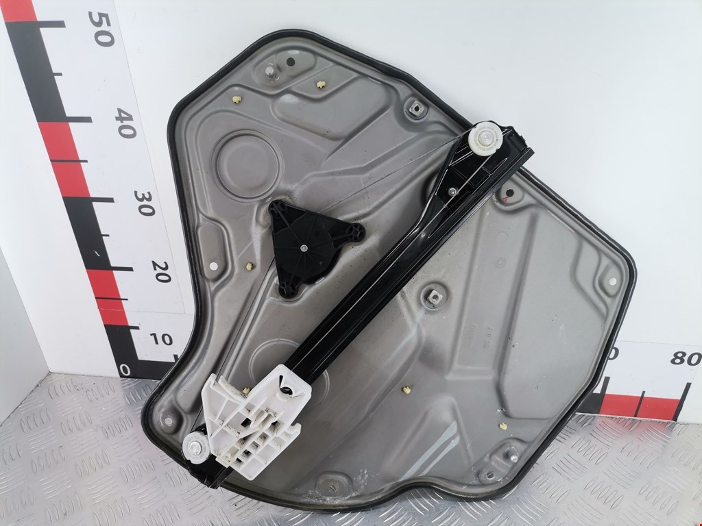 Стеклоподъемник задний левый SKODA Octavia A5 1Z- 2004-2013