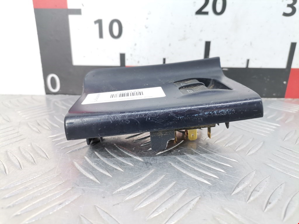 Блок управления стеклоподъемниками AUDI A4 B5 1995-2001