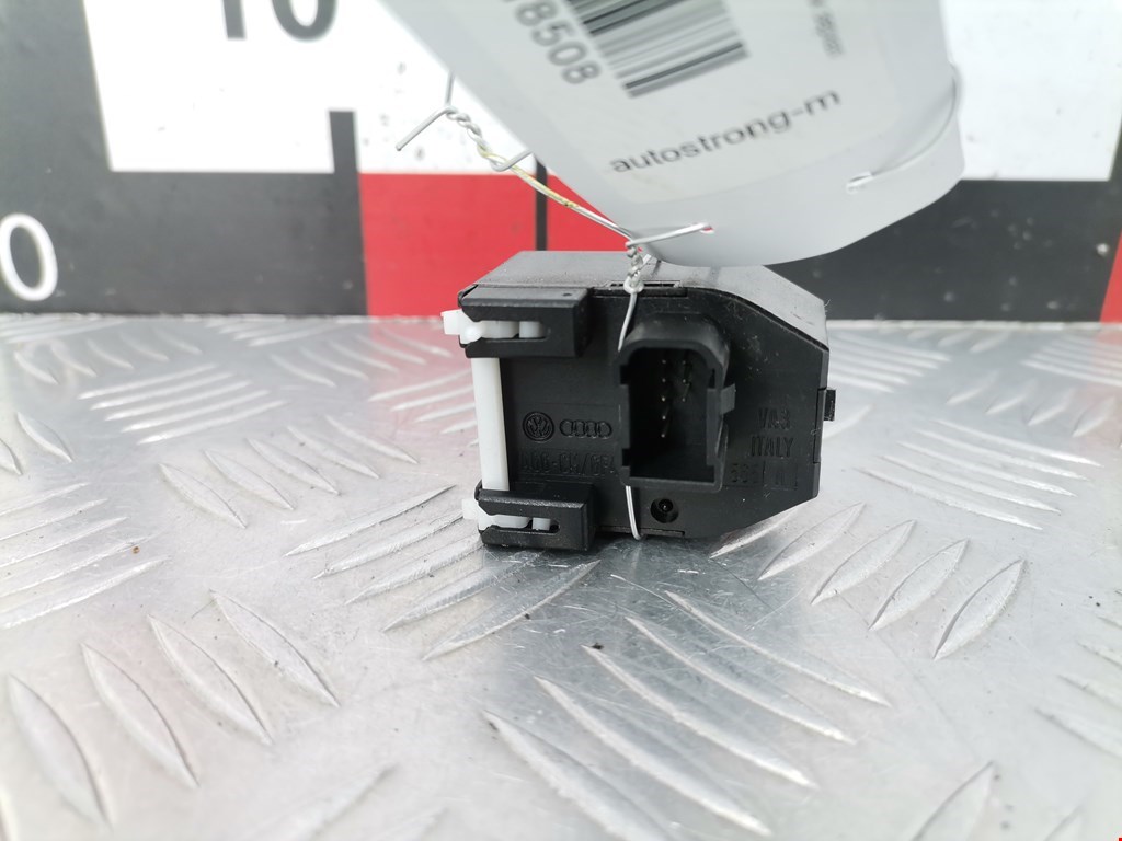 Блок управления зеркалами AUDI A4 B5 1995-2001