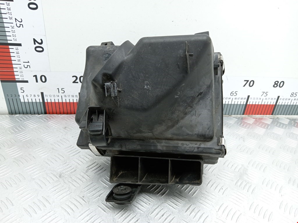 Корпус воздушного фильтра VOLKSWAGEN Passat B5 1997-2005