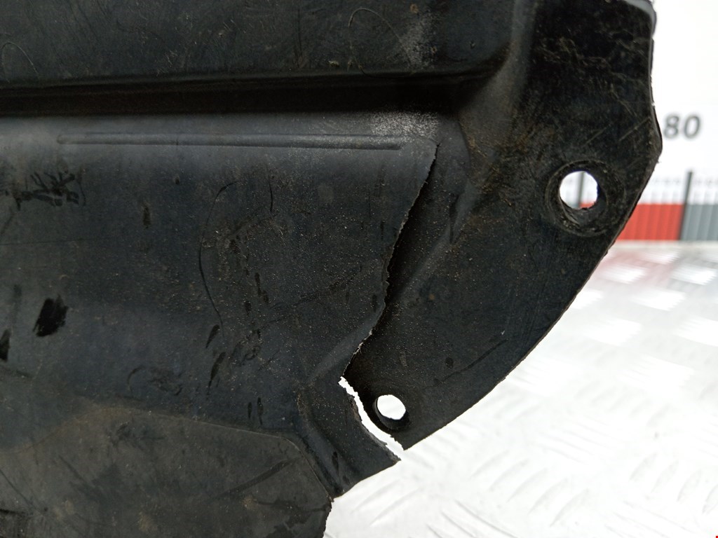 Локер (подкрылок) передний правый AUDI Q3 I 2011-2018