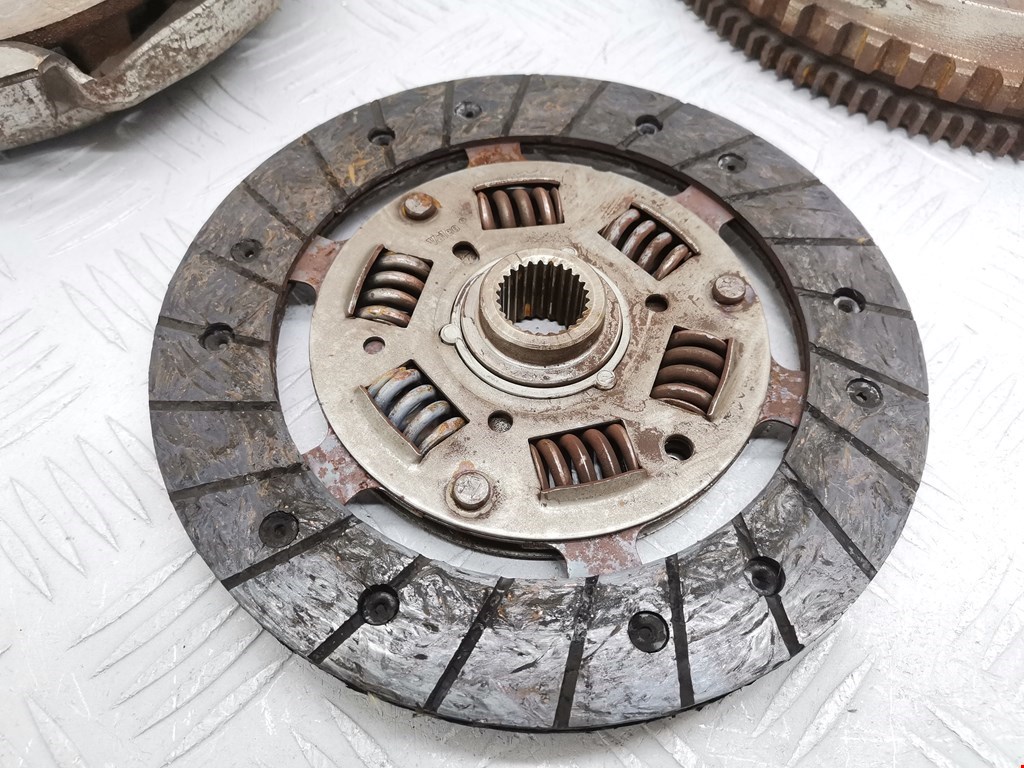 Маховик (демпфер сцепления) RENAULT Modus 2004-2012