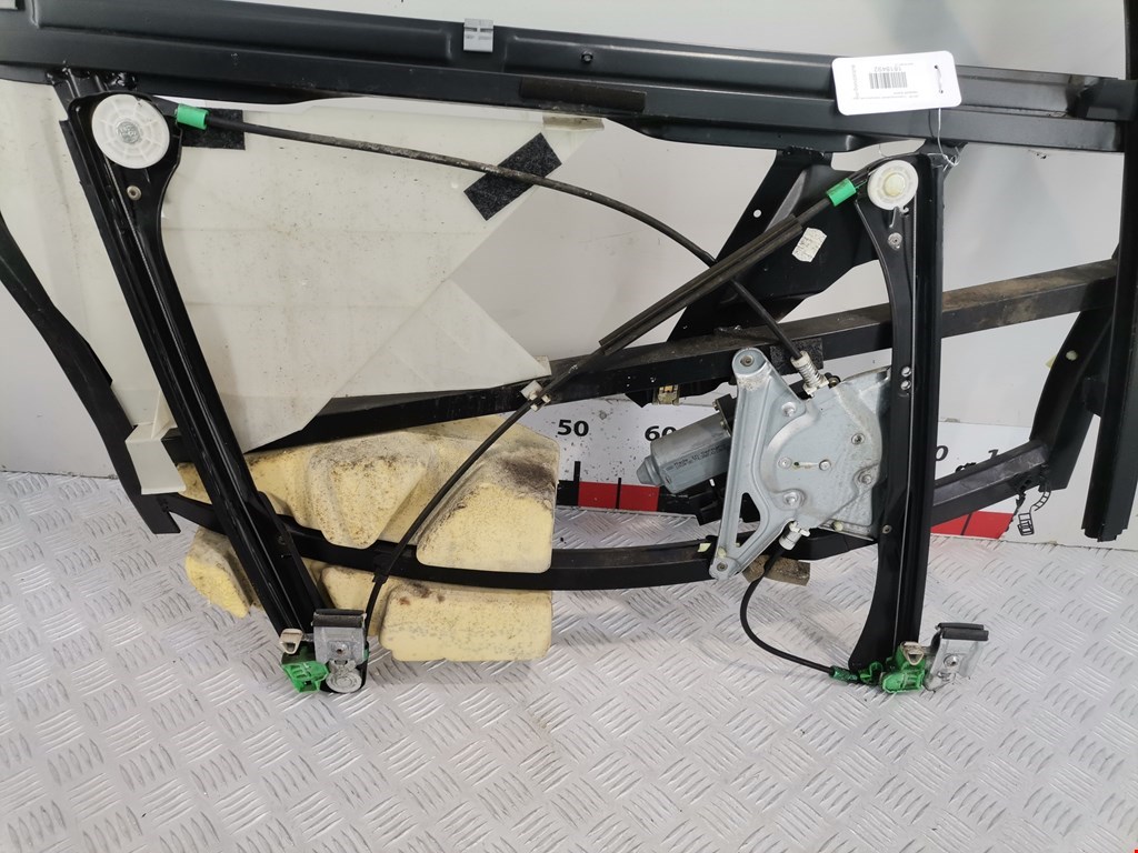 Стеклоподъемник передний правый AUDI A4 B5 1995-2001