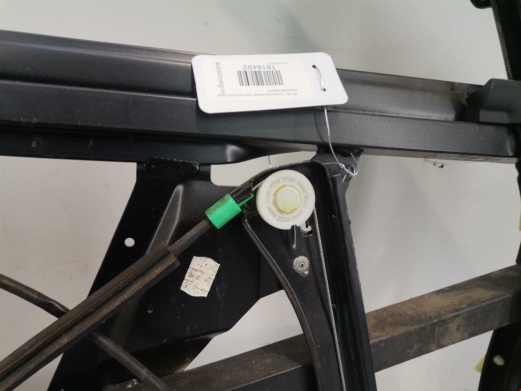 Стеклоподъемник передний правый AUDI A4 B5 1995-2001