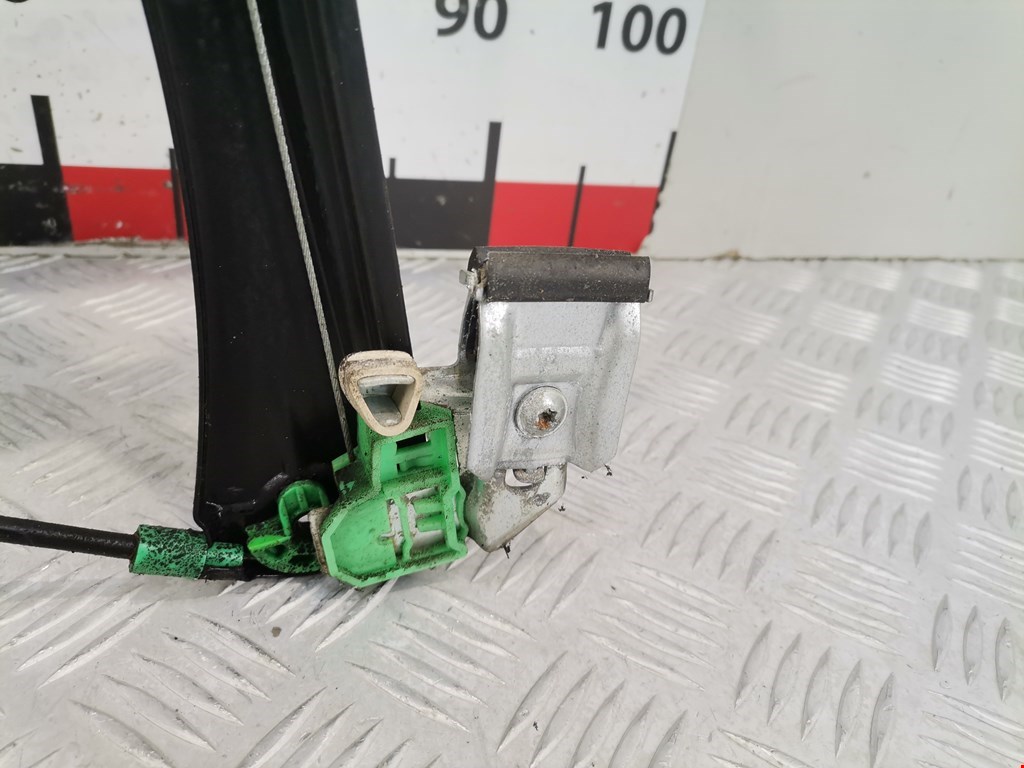 Стеклоподъемник передний правый AUDI A4 B5 1995-2001