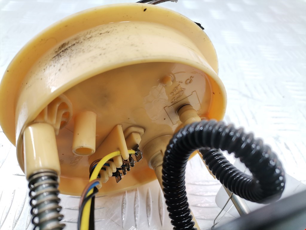 Насос топливный (электрический) SKODA Rapid 2012-2020