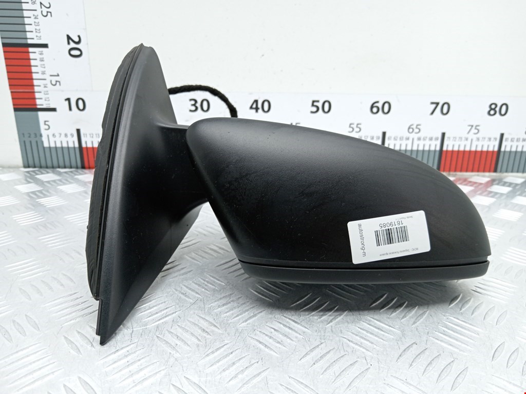 Зеркало правое SKODA Rapid 2012-2020