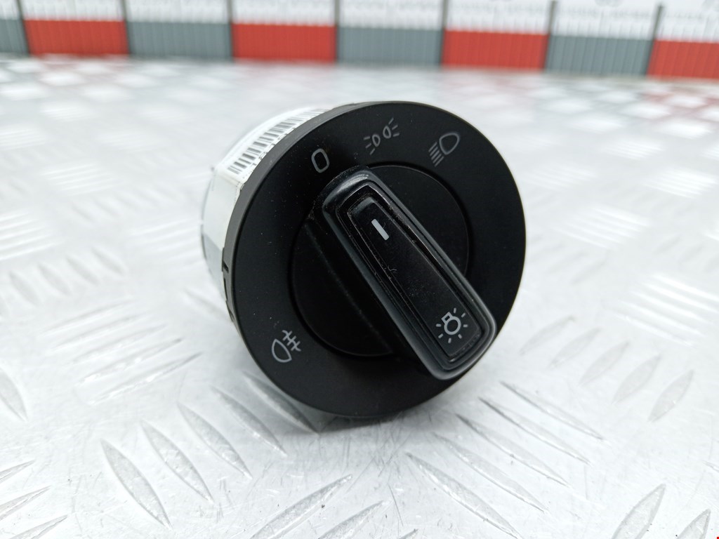 Переключатель света фар SKODA Rapid 2012-2020