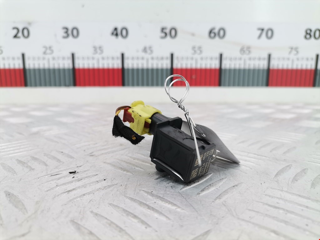 Датчик удара Skoda Rapid (2012-2020)