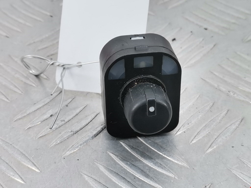 Блок управления зеркалами AUDI A6 C6 2004-2010