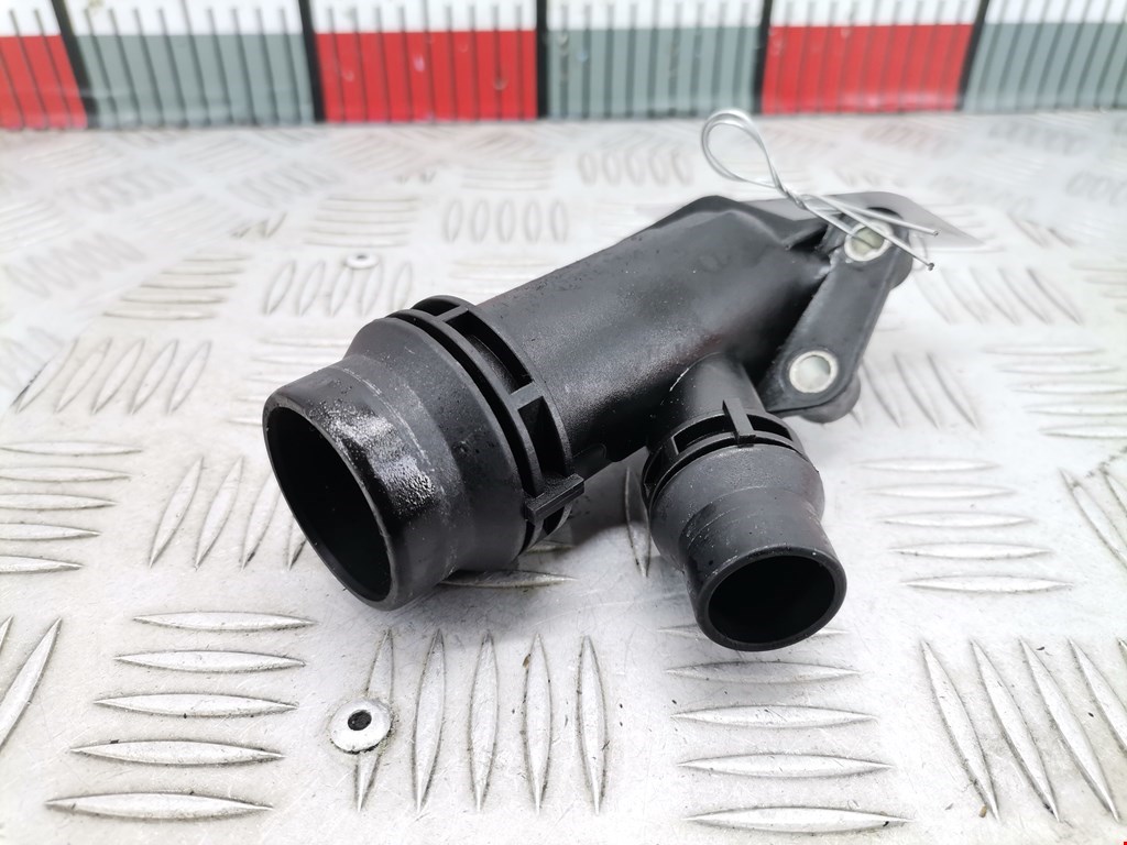 Тройник системы охлаждения BMW 3er E46 1998-2006