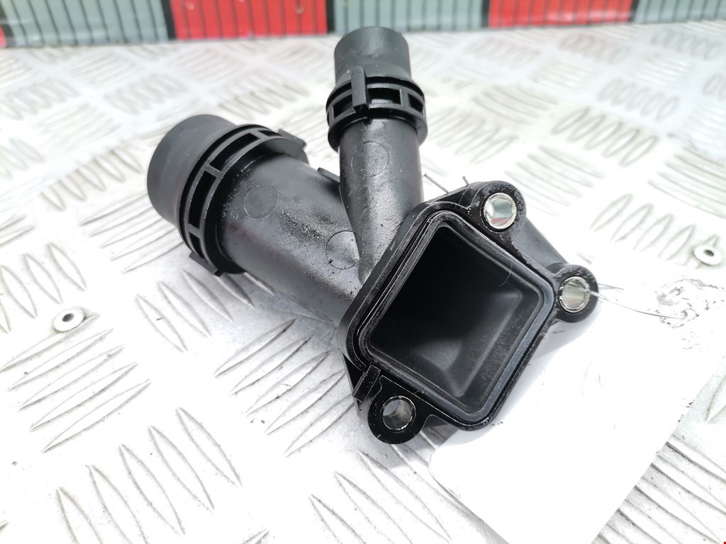 Тройник системы охлаждения BMW 3er E46 1998-2006