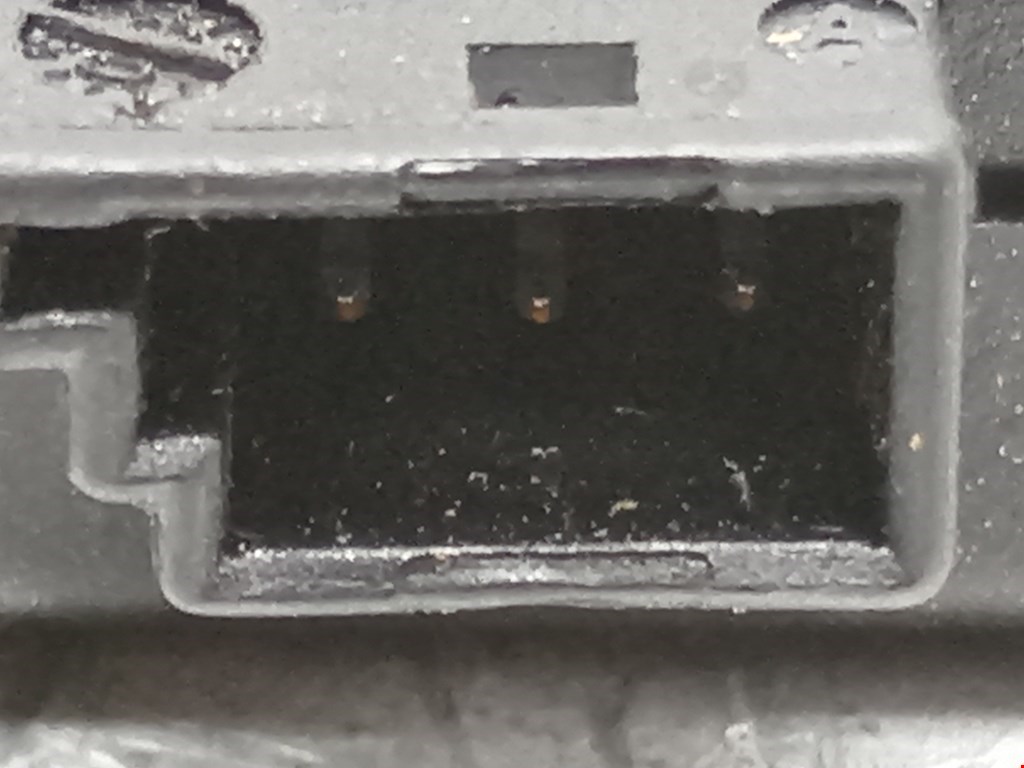 Усилитель антенны BMW X5 E53 1999-2006