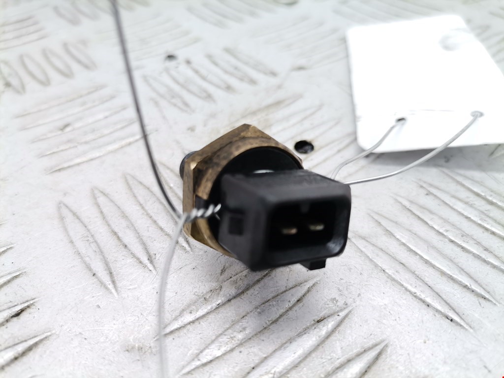 Датчик температуры (охлаждающей жидкости) BMW 3er E46 1998-2006