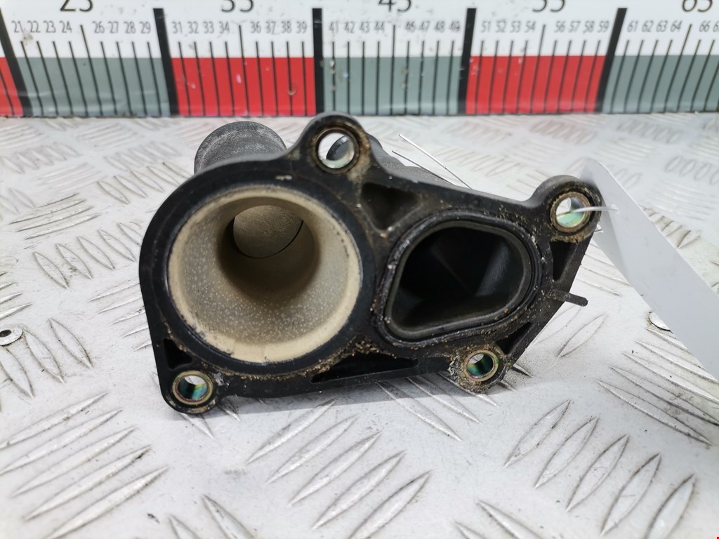 Корпус термостата FORD Focus II 2005-2011