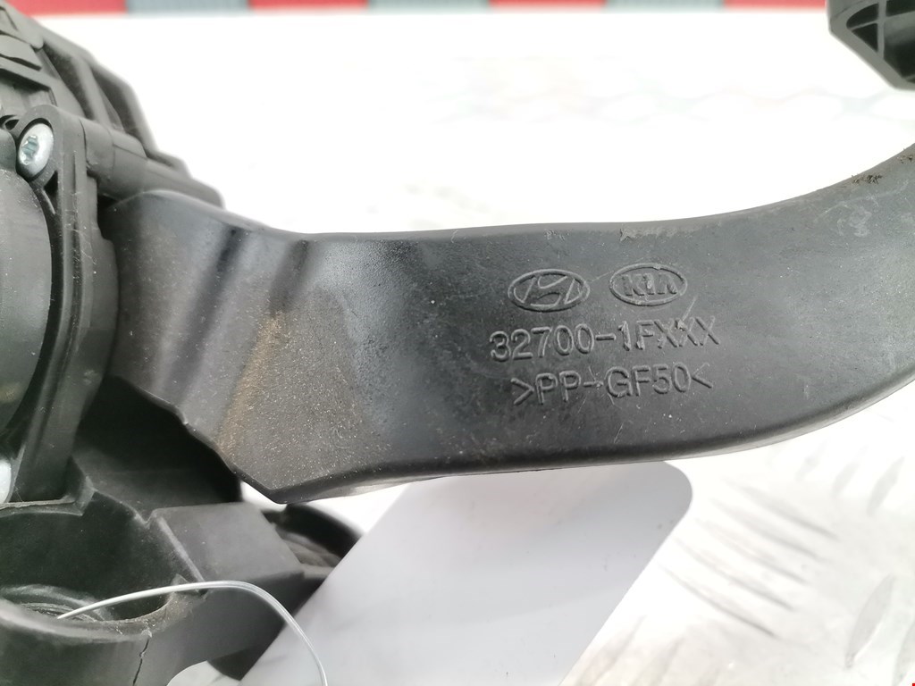 Педаль газа KIA Sportage II 2004-2010