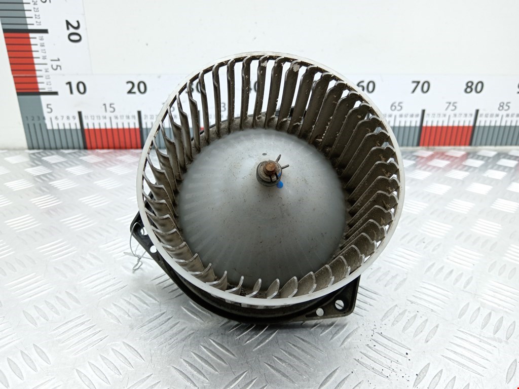 Моторчик (мотор) отопителя салона MITSUBISHI L200 KB 2006-2015