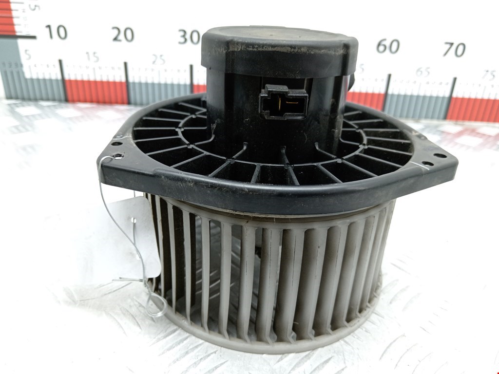 Моторчик (мотор) отопителя салона MITSUBISHI L200 KB 2006-2015