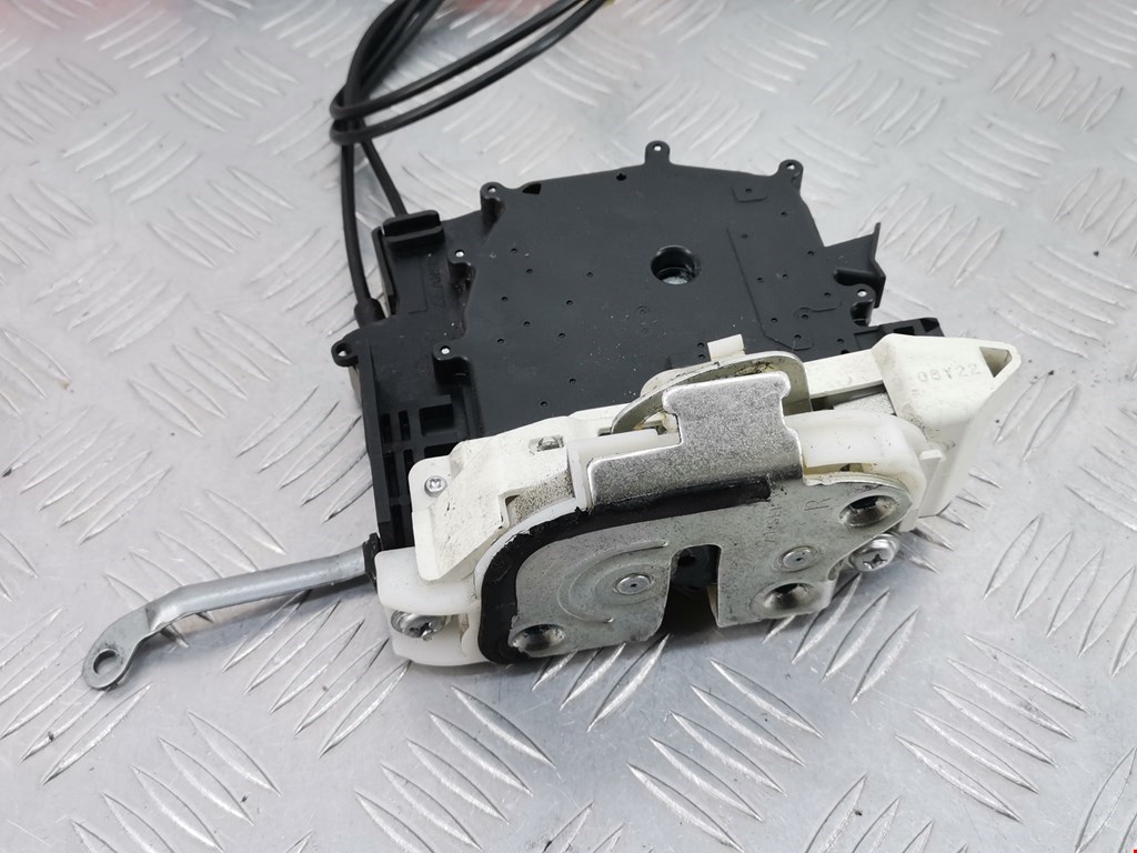 Замок двери передней правой MITSUBISHI Lancer X CX, CY,CZ 2007-2017