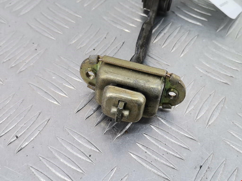 Ограничитель открывания двери NISSAN Almera N16 2000-2006
