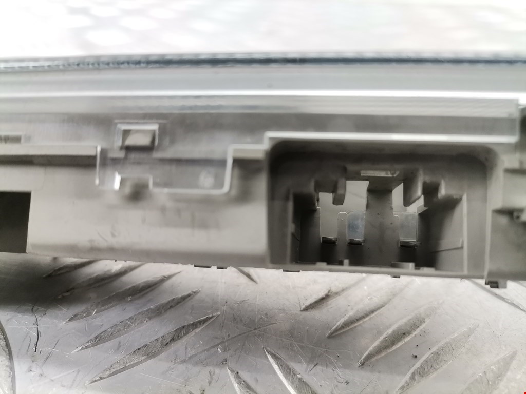 Плафон салонный (салона фонарь) SKODA Rapid 2012-2020