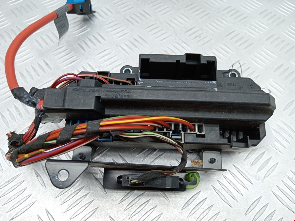 Датчик уровня в бачок омывателя BMW 7er 7 серия E65/E66 2001-2008