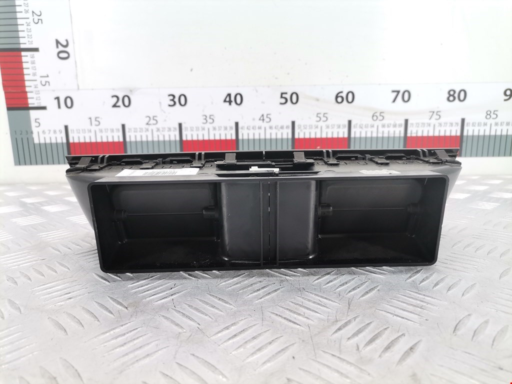 Дефлектор воздушный SKODA Rapid 2012-2020