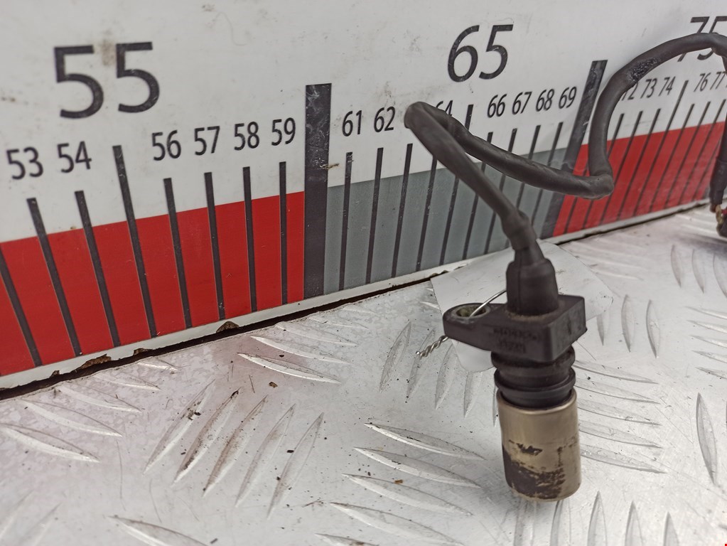 Датчик положения коленвала VOLVO V70 II 2000-2007