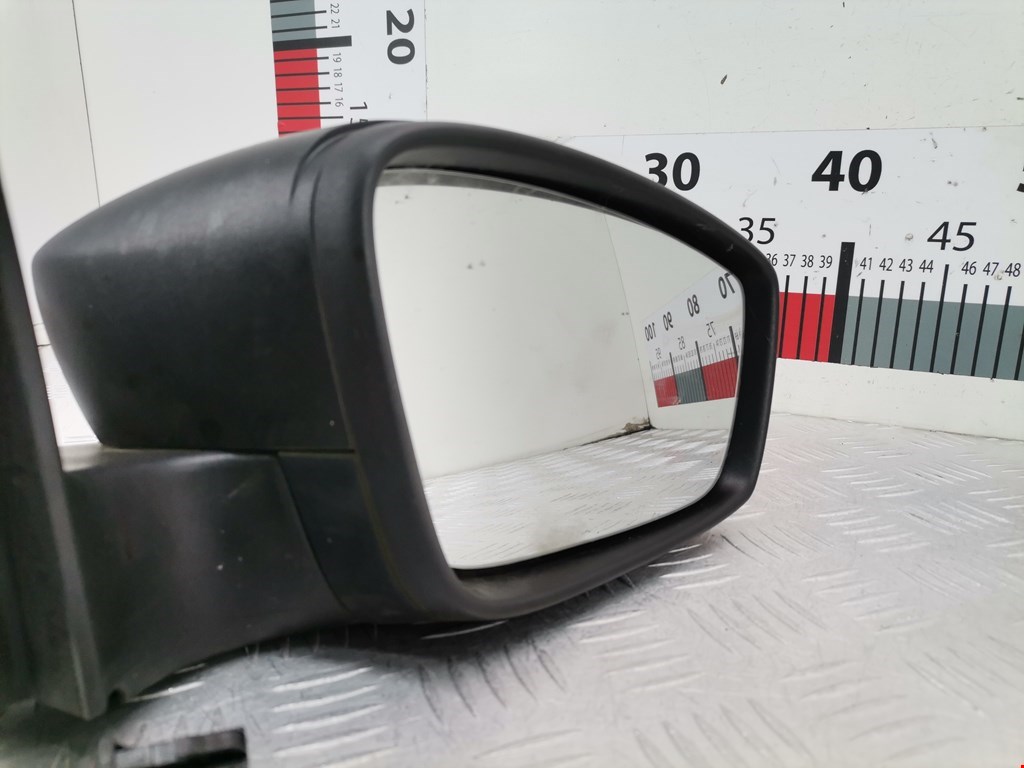 Зеркало правое SKODA Rapid 2012-2020