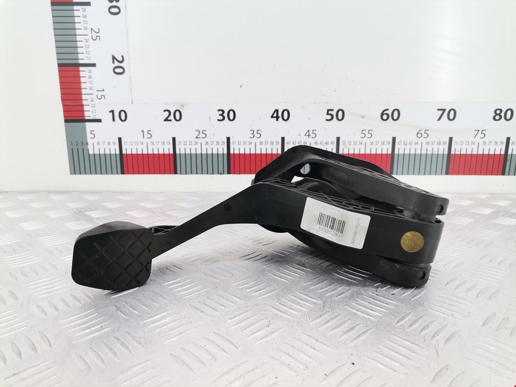 Педаль сцепления SKODA Rapid 2012-2020