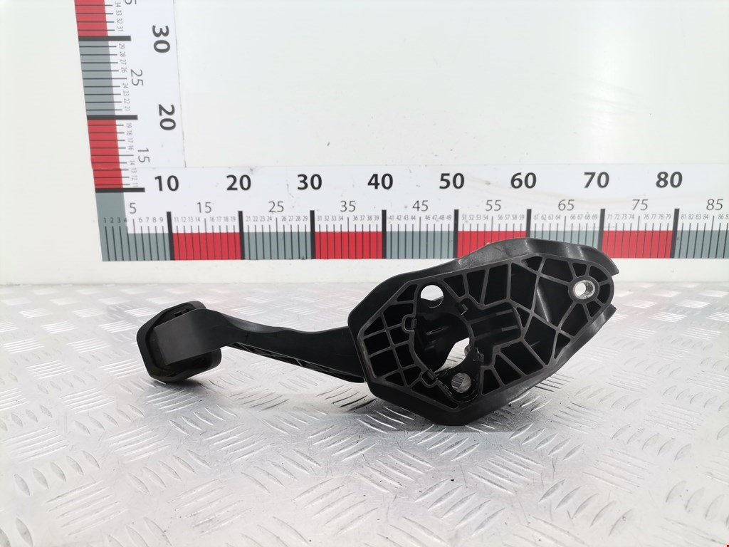 Педаль сцепления SKODA Rapid 2012-2020