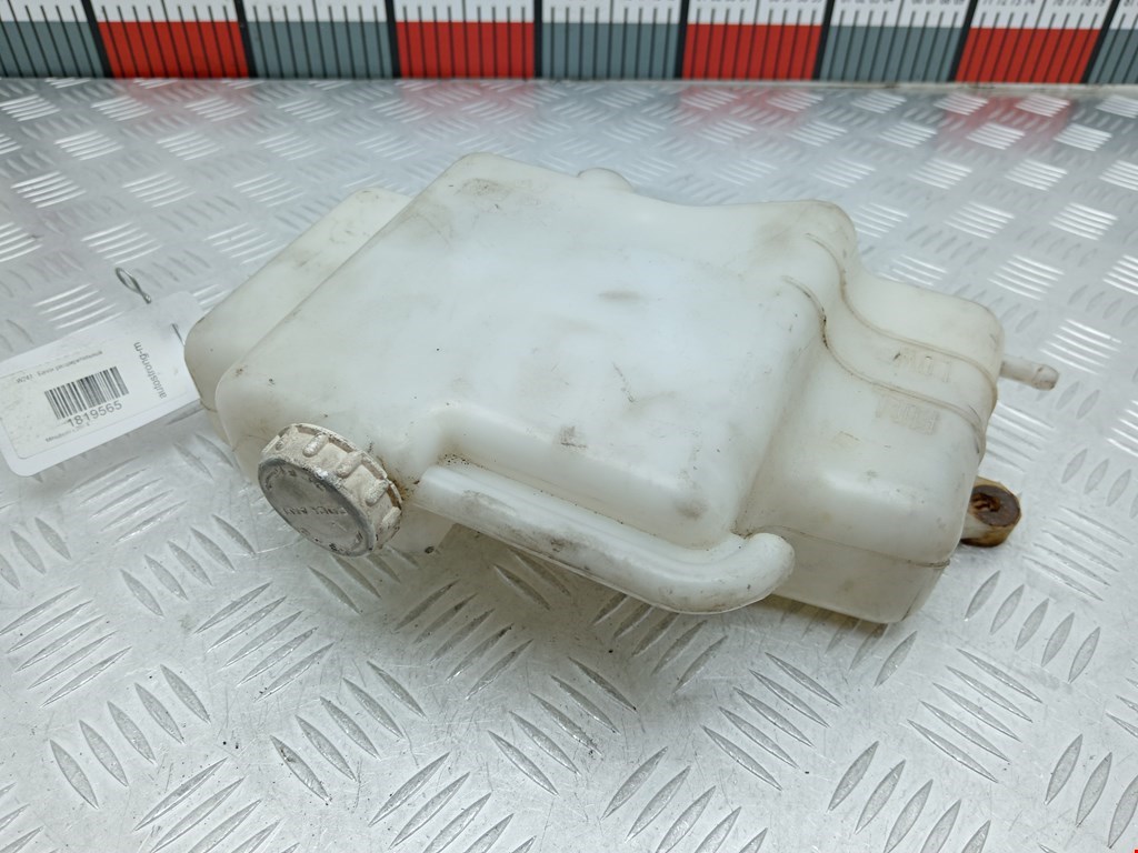 Бачок расширительный MITSUBISHI L200 KB 2006-2015