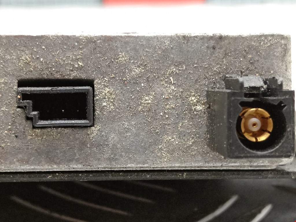 Усилитель антенны BMW X5 E53 1999-2006