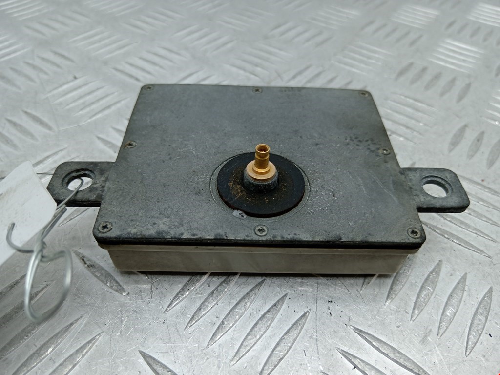 Усилитель антенны BMW X5 E53 1999-2006