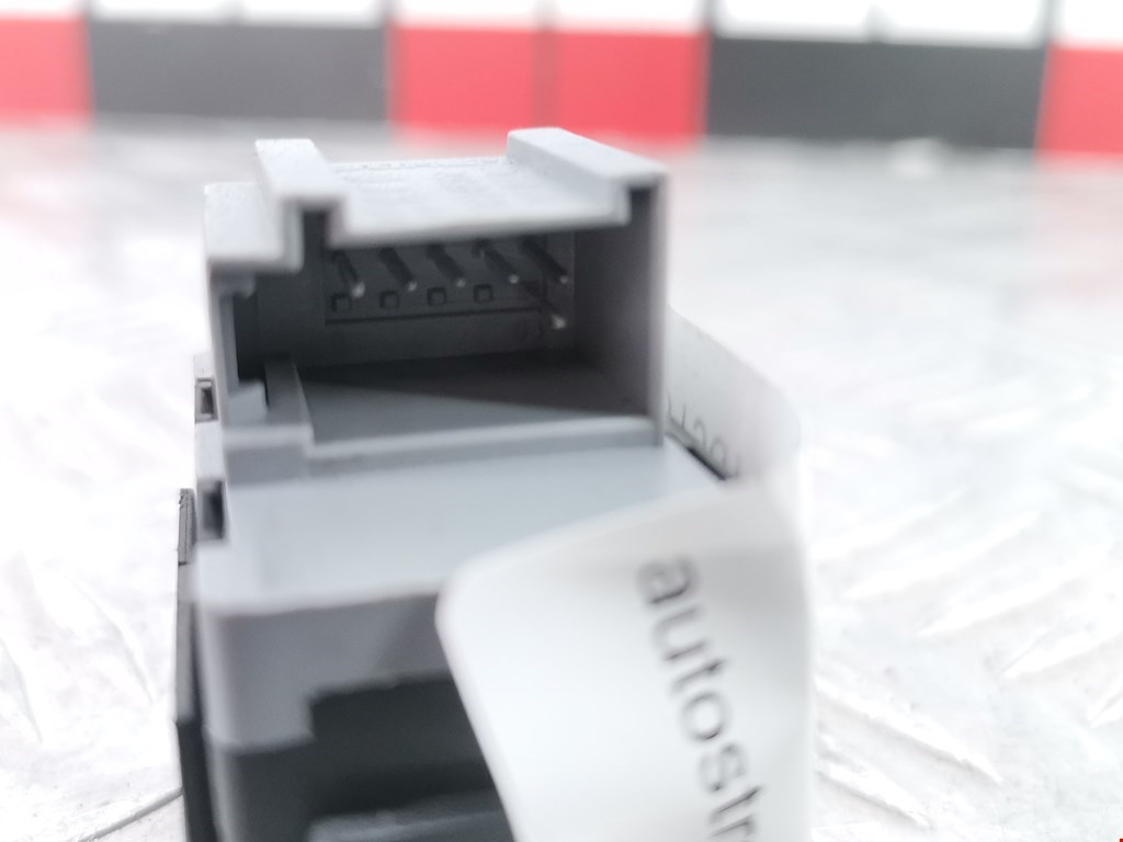 Блок кнопок AUDI A6 C6 2004-2010