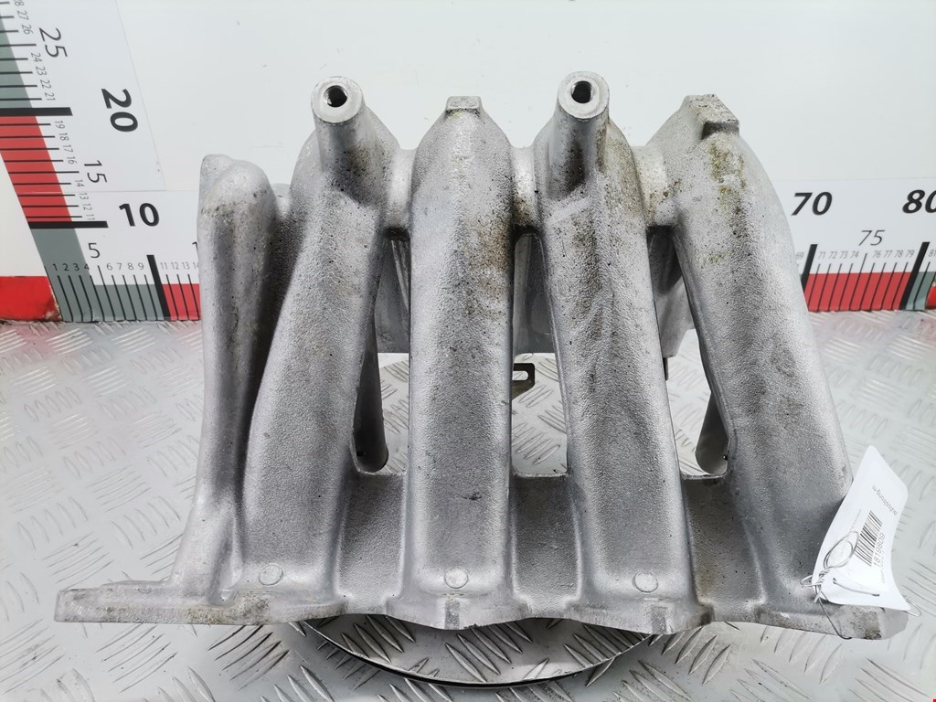 Коллектор впускной MITSUBISHI Carisma 1995-1999