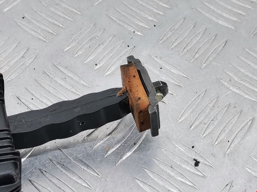 Ограничитель открывания двери BMW 6er E63/E64 2003-2011