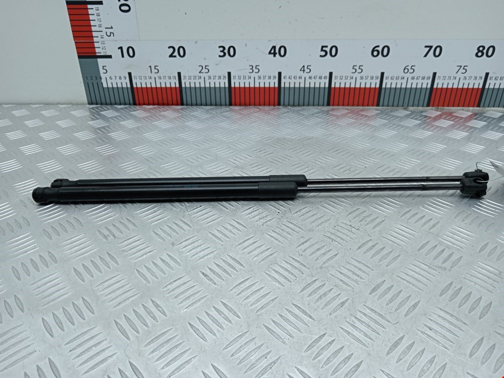 Амортизатор крышки (двери) багажника SKODA Rapid 2012-2020