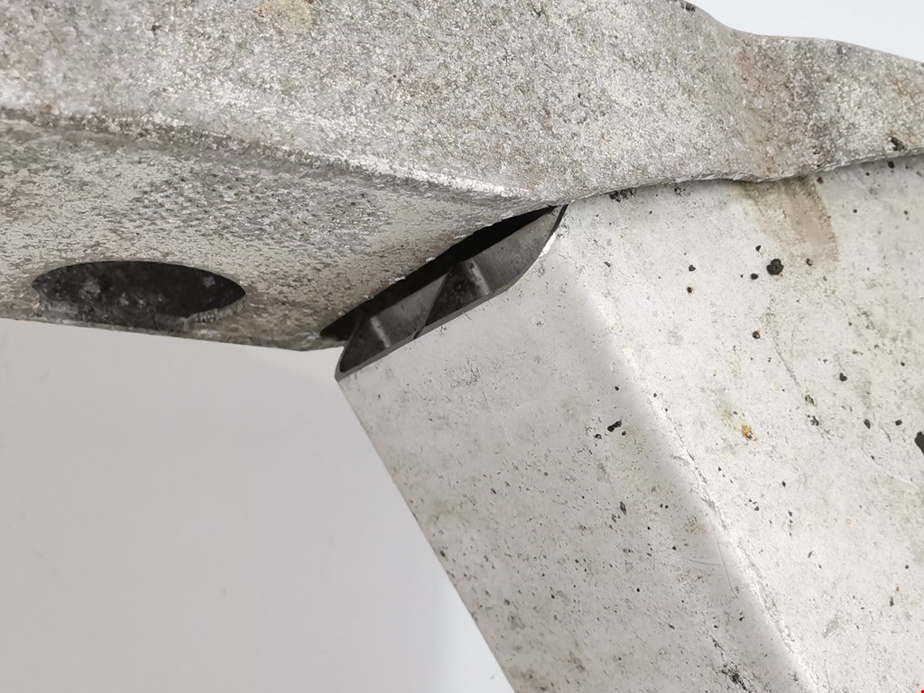 Усилитель заднего бампера (задний) CHEVROLET Cruze 2009-2015