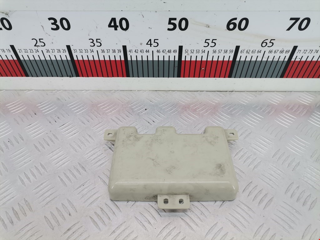 Усилитель антенны BMW 6er E63/E64 2003-2011