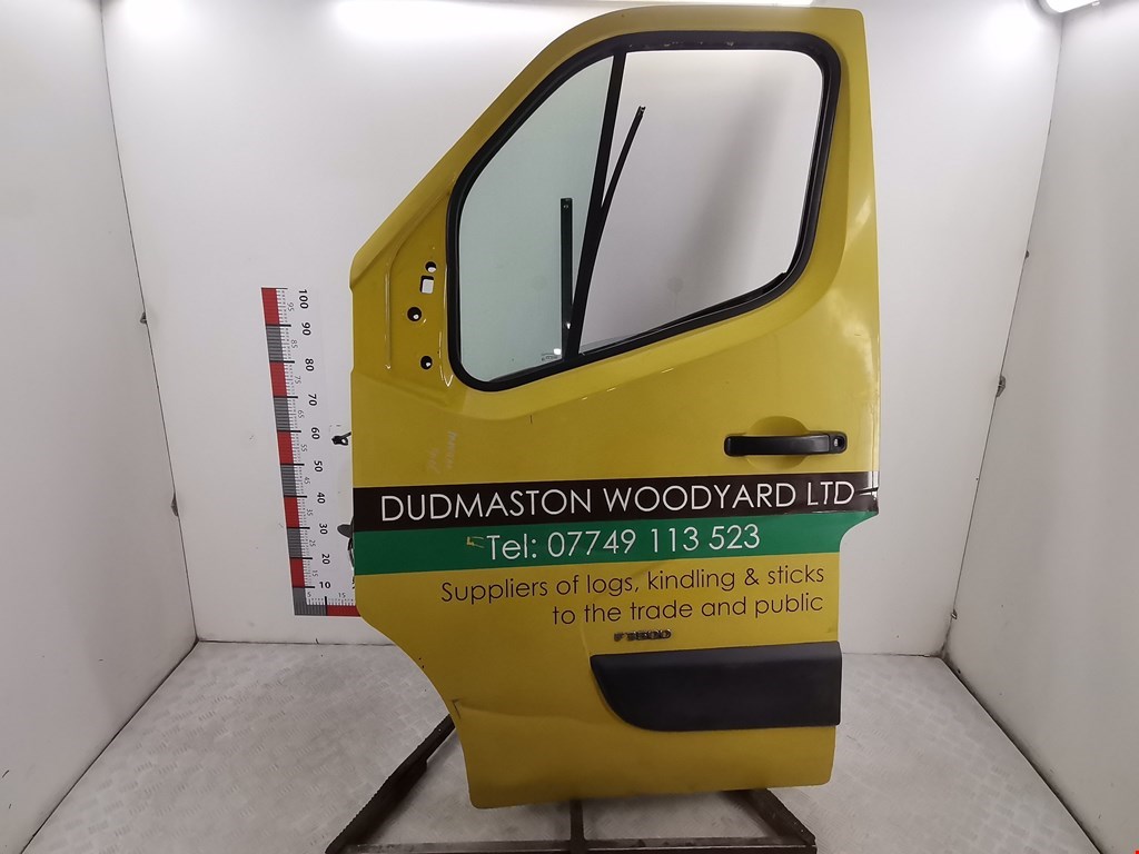 Стекло двери передней левой Opel Movano B (2010-2021)