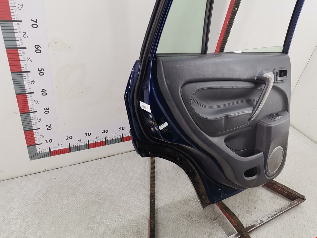 Дверь задняя левая TOYOTA RAV 4 XA20 2000-2005