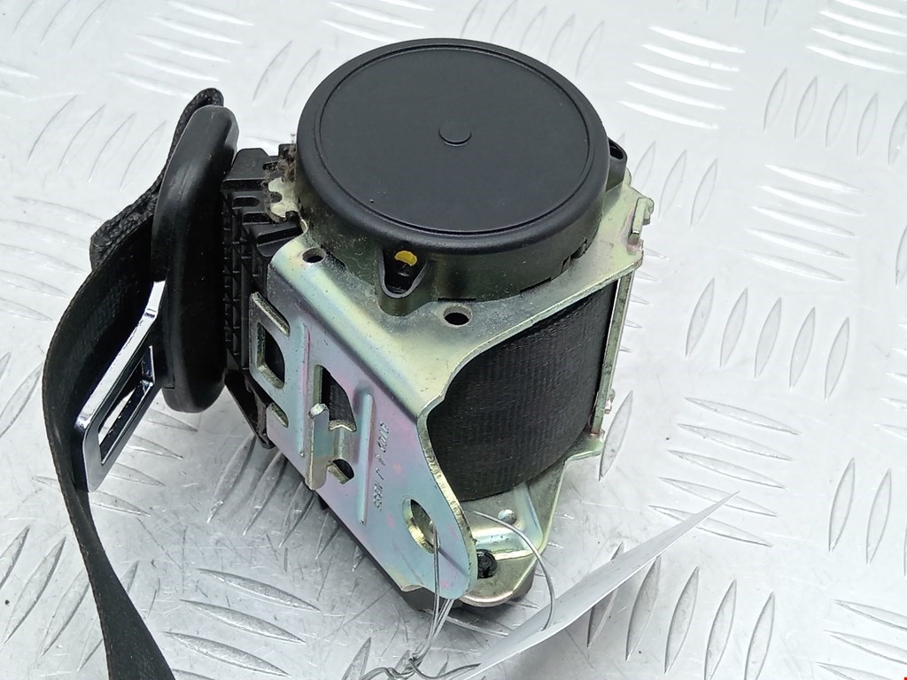 Ремень безопасности задний правый SKODA Rapid 2012-2020