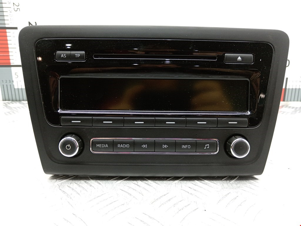 Магнитола SKODA Rapid 2012-2020