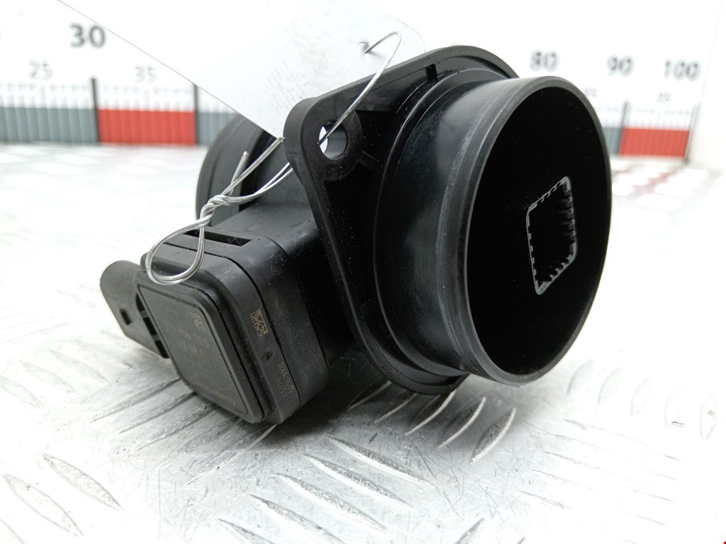 Расходомер воздуха (массметр, датчик ДМРВ) SKODA Rapid 2012-2020