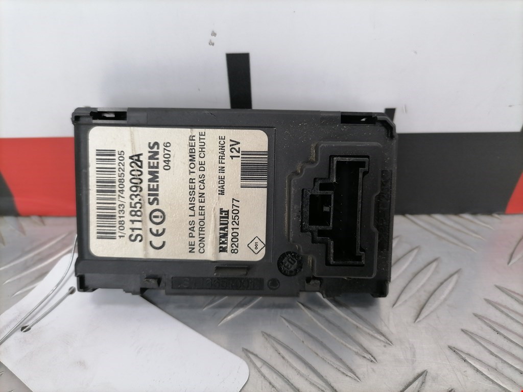 Замок зажигания RENAULT Scenic II 2003-2010