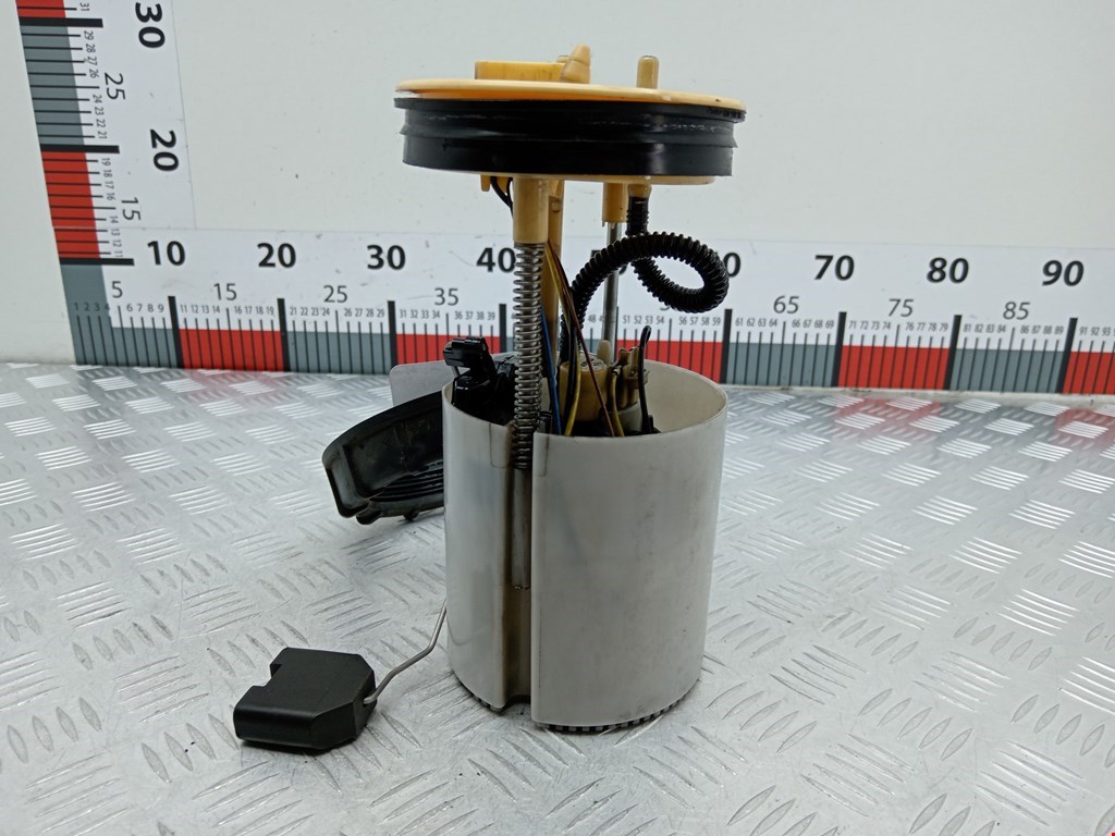 Насос топливный (электрический) SKODA Rapid 2012-2020