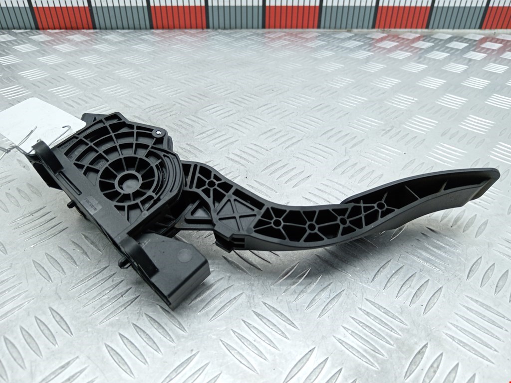 Педаль газа SKODA Rapid 2012-2020