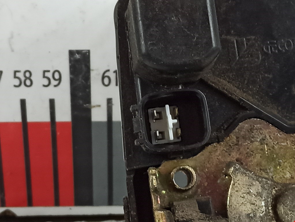 Замок двери передней левой CHRYSLER PT Cruser 2000-2010